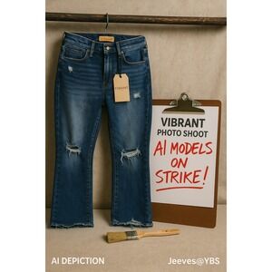 Vibrant M.i.U. Distressed High-Rise‎ Jeans Size 11 29x28
